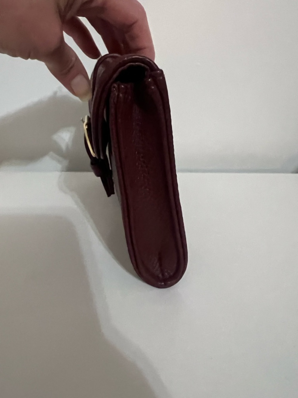 NWOT Chloe Perfumes Burgundy Clutch with Gold Buckle Makeup Bag - Picture 3 of 9
